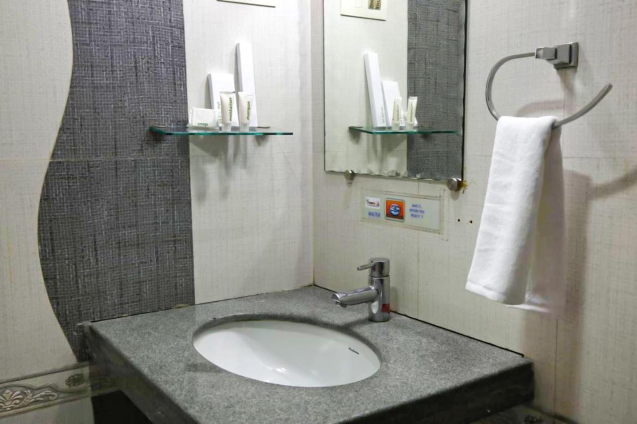 Fabhotel Sai Prasad Apartments مومباي المظهر الخارجي الصورة